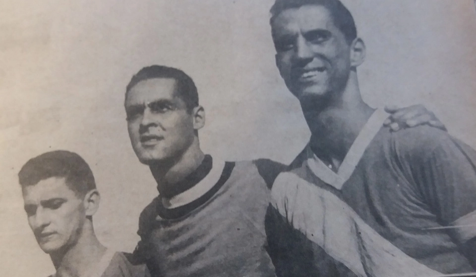 De Sordi, Gylmar e Paulinho de Almeida, na seleção brasileira, em 1956, em foto da Revista Esporte Ilustrado, 938