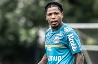 Atacante do Santos segue na mira do clube gaúcho. Foto: Divulgação/Santos Futebol Clube