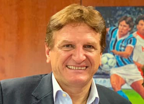 Baidek - Ex-zagueiro do Grêmio