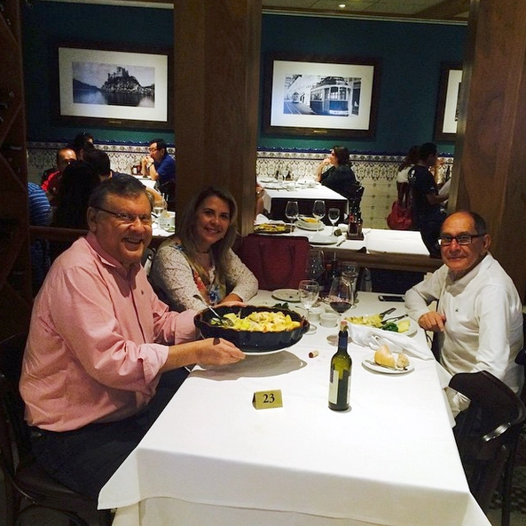 Rancho Português, em São Paulo, Milton Neves encontra José Silvério e sua esposa Rose