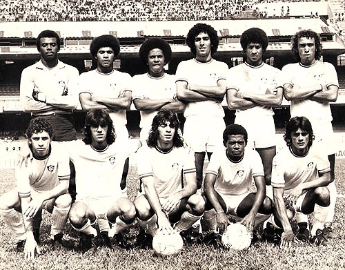Time de garotos do Fluminense durante a década de 70. Em pé, da esquerda para a direita: Pavão, Edevaldo, Dufrayer, Willer, Walter e Roberto Beleza. Agachados: Zezé, Mário, Robertinho, Cléber e Gilcimar