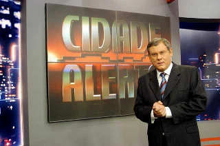 Em 2003, no comando do Cidade Alerta. Foto: Divulgação