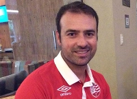 Sidney Moraes - Ex-volante, hoje treinador