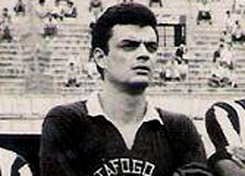 Cao  - Ex-goleiro do Botafogo