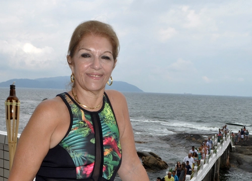 Em 22 de fevereiro de 2016, no Edifício Seven Seas, na Ilha Porchat, em São Vicente (SP), dia do casamento de Kennedy Andrés e Néia. Foto: Marcos Júnior Micheletti/Portal TT