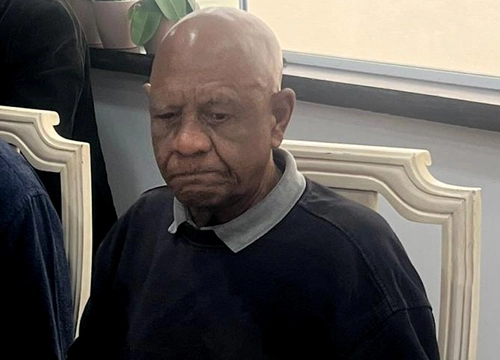 Abel - Ex-ponta-esquerda do Santos