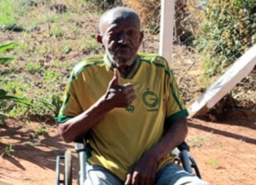 Fifi  - Ex-jogador do Guarani