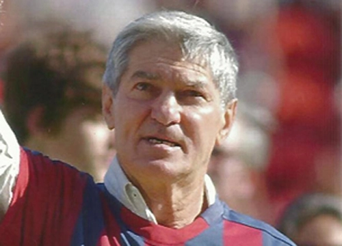 Fischer  - Ex-atacante do Botafogo, San Lorenzo e Vitória-BA