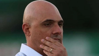 Presidente inconformado com o gol anulando, arbitragem alega toque de mão de Willian na jogada. Foto: César Greco/Agência Palmeiras