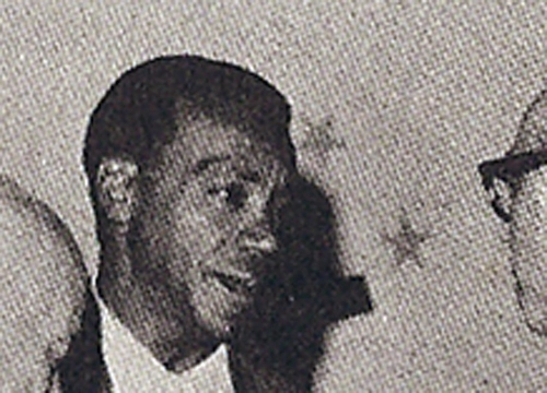 Dino   - Ex-médio do Corinthians