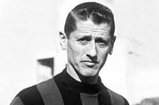 O uruguaio ainda se destacou pelo futebol italiano. Foto: Divulgação