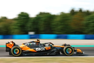 Australiano comandou a dobradinha da McLaren nas duas sess&otilde;es desta sexta-feira. Foto: McLaren F1