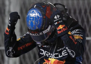 O holandês fez aquilo que precisava, chegando à frente de Norris. Foto: Oracle Red Bull Racing