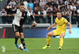 Jogador português se profissionalizou pelo Sporting. Foto: site oficial da Juventus/ITA