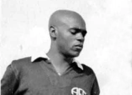 Dirceu Careca  - Ex-volante da Ferroviária de Araraquara