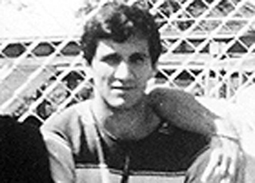 Carlos   - Ex-zagueiro-central do Juventus e Corinthians