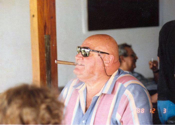 Esse fumando charuto é o tio de Mauro Beting, o tio Jurandir. Foto enviada por Roberto Ribaldo