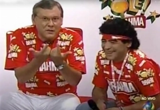 ACHADOS & PERDIDOS - Entrevista de Maradona a Milton Neves; argentino faria 65 anos