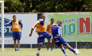 Duelo de tricolores acontece no Maracan&atilde;. Foto: Divulga&ccedil;&atilde;o/E.C.Bahia