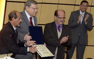 O dia em que Milton Neves tornou-se Cidad&atilde;o Mauaense