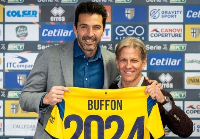 Goleiro Buffon completa 44 anos — e fala em jogar até os 50