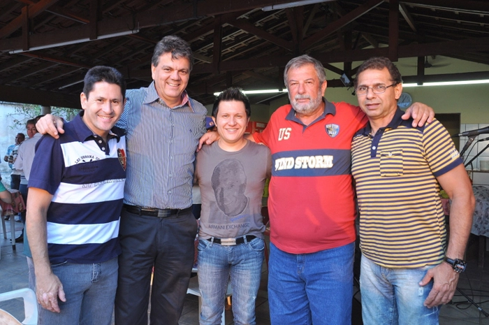 Da esquerda para a direita: Giovani, Valquirio Ferreira, Gian, Dr. Roberto e Godoi