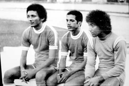 Da esquerda para a direita: Djalma Sales, Fernando Santana e o goleiro Tobias. Foto: Site Oficial