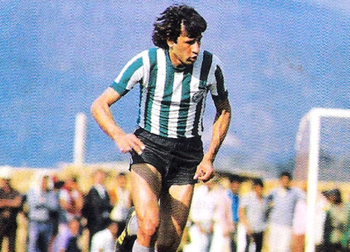 Hermes  - Ex-lateral do Santos, Coxa e Inter