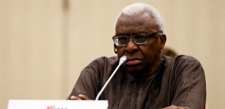 Diack, de 82 anos foi suspenso provisoriamente pelo COI