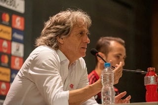 Portugu&ecirc;s escancara a mediocridade da maioria dos t&eacute;cnicos brasileiros. Foto: C.R. Flamengo/Divulga&ccedil;&atilde;o