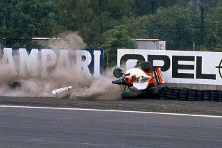 PBrasileiro se acidentou em 1991 com sua McLaren-Honda. Foto: Divulgação