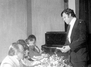 Formatura de Milton na antiga SUPERO, em São Paulo