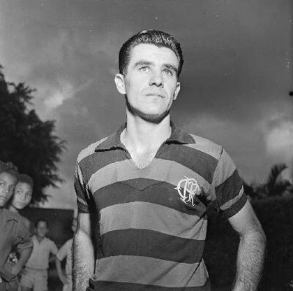 Evaristo de Macedo, quando defendia o Flamengo
