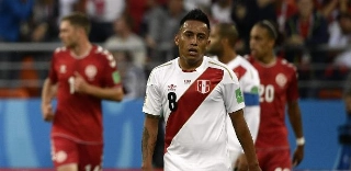 Ainda sem propostas, Cueva se reapresenta ao São Paulo após a Copa do Mundo