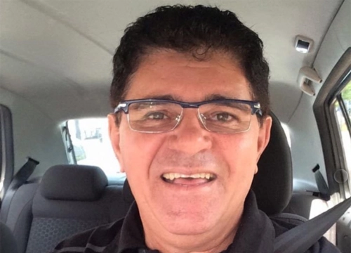 Bator&eacute; - Saudoso humorista