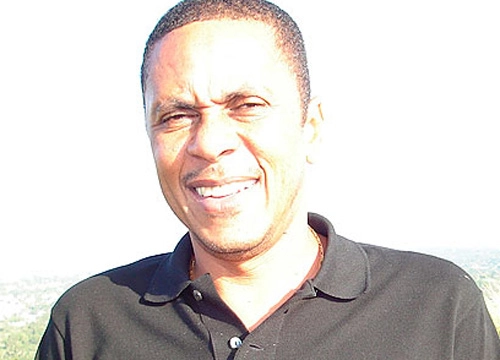 Dufrayer  - Ex-volante do Flu