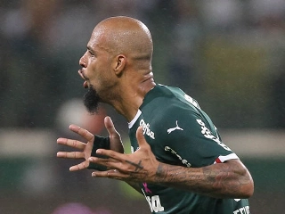Felipe Melo foi denunciado por fazer gestos obscenos para a torcida do Santos (Foto: Cesar Greco/Ag Palmeiras/Divulgação)