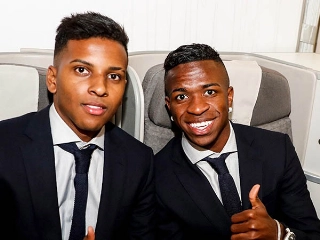 Enquanto Rodrygo é elogiado e ganha espaço, Vinicius Jr tem sofrido um pouco no time de Zidane (Foto: Real Madrid/Divulgação)