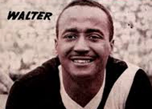 Walter Marciano   - Ex-atacante do Santos