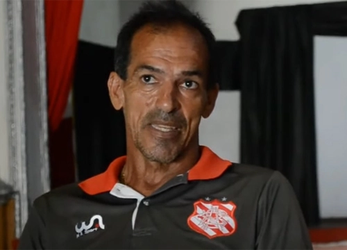 Ado  - Ex-ponta do Bangu