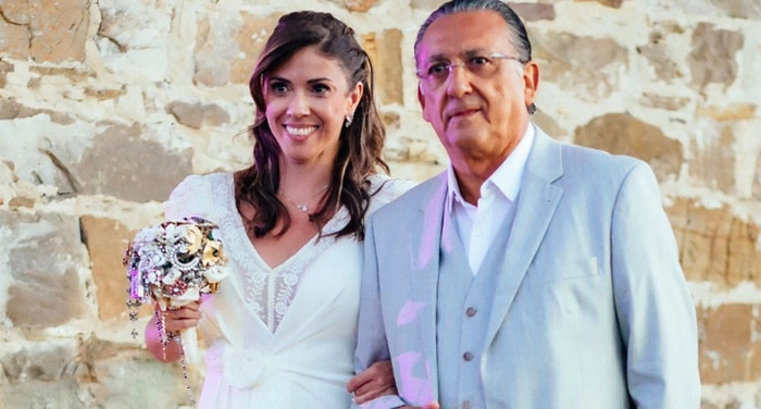 Em 11 de setembro de 2013, filha de Galvão Bueno durante casamento na Toscana Sergio Zalis/Divulgação Contigo!