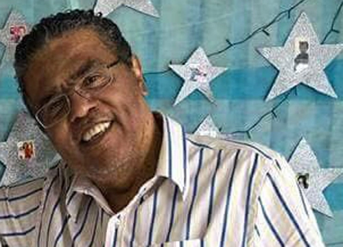 Eli Carlos  - Ex-atacante do Guarani, Coritiba e Cruzeiro 