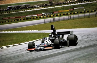 F1: Jarier 'bateu na trave' para ganhar em Interlagos; Vitória 'caiu no colo' de Pace em 1975
