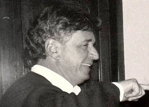 Eli Coimbra ou Ely Coimbra - Ex-repórter esportivo