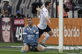 Vit&oacute;ria e fim de sequ&ecirc;ncia negativa d&atilde;o esperan&ccedil;a ao torcedor. Foto: Daniel Augusto Jr./Ag&ecirc;ncia Corinthians