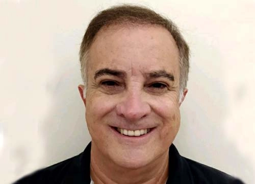 Paulo Macedo - Dentista nascido em Muzambinho