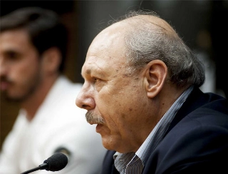 Agora o presidente da mesa do conselho deliberativo terá que convocar uma reunião extraordinária e exclusiva