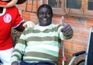 Ex-jogador realizava sessão de hemodiálise quando faleceu na cidade de Canoas-RS