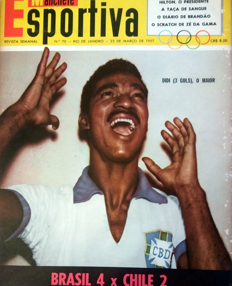 Didi após marcar três gols na vitória do Brasil sobre o Chile, por 4 a 2, em 13 de março de 1957. A foto é da Manchete Esportiva, 70.