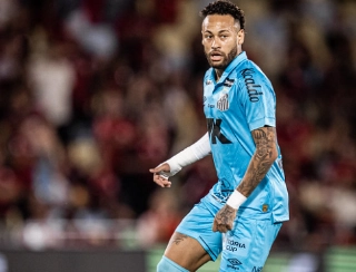 Camisa 10 irrita elenco e diretoria ap&oacute;s derrota para o Flamengo, mas n&atilde;o ser&aacute; punido. Foto: Raul Baretta/Santos FC